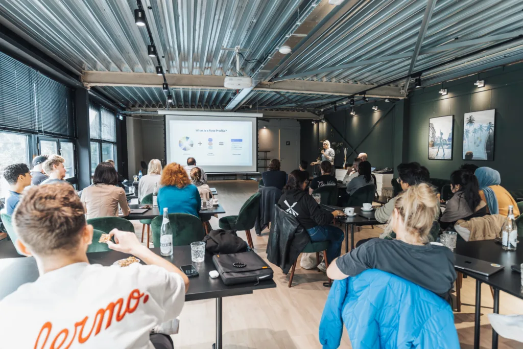 Maintaining Mental Well-being In An Age Of Constant Digital Connectivity