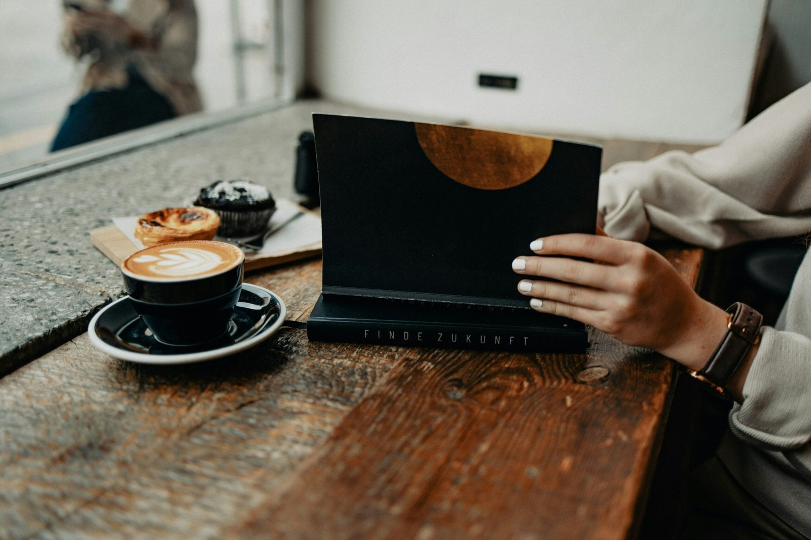 Balancing Digital Life and Physical Activity in Modern Times
